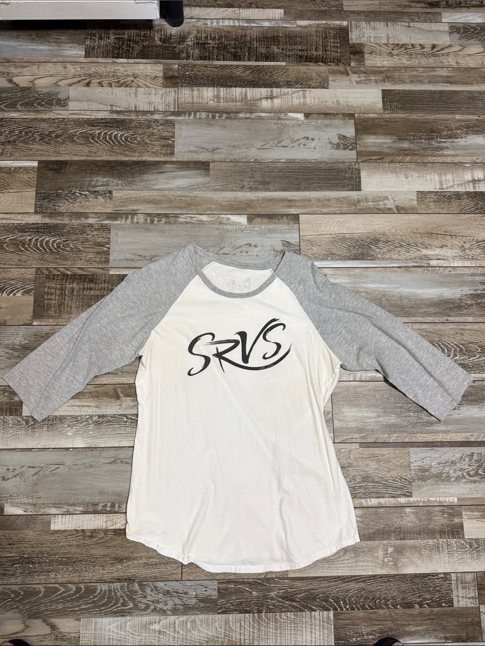 Graphic Raglan Women's Jersey in White and Gray